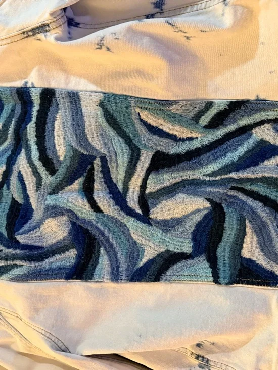 DRIFTWOOD White Jacket and bell bottom jeans with a beautiful blue crochet. - Picture 8 of 9